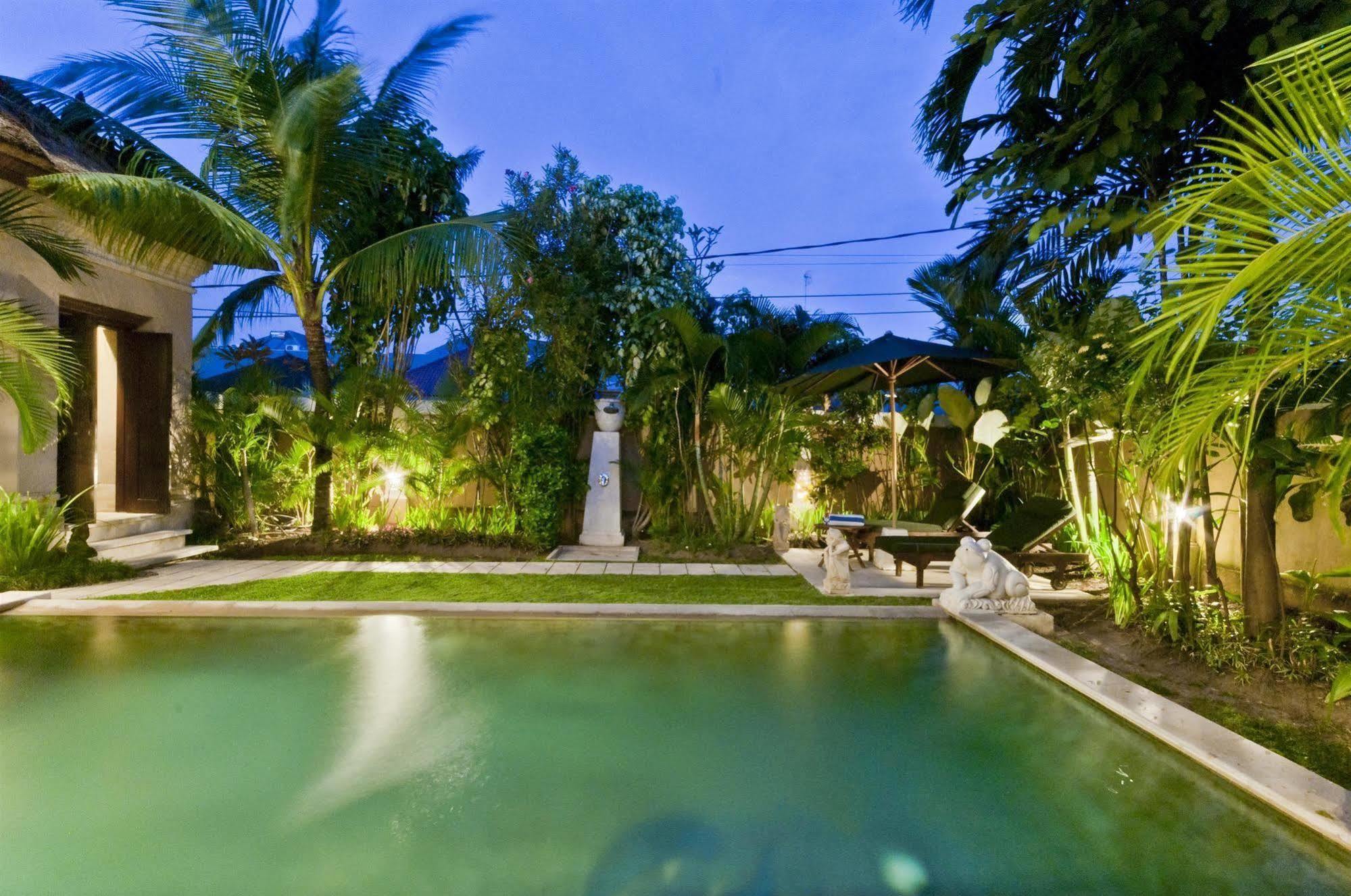 Villa Krisna Seminyak Exterior foto